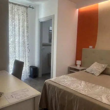 לינה וארוחת בוקר Eolia 4*