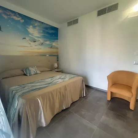 Eolia לינה וארוחת בוקר