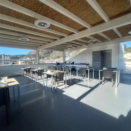 Bed & Breakfast Eolia 4*